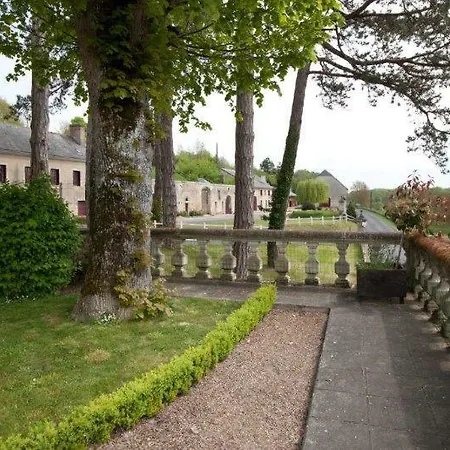 Gite La Suite Ducale Chateau La Roche Racan Saint-Paterne-Racan Exterior foto