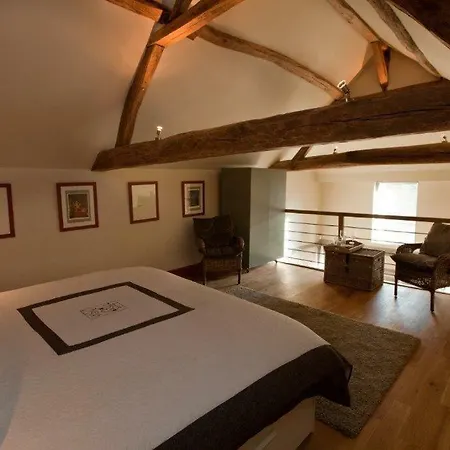 Gite La Suite Ducale Chateau La Roche Racan Saint-Paterne-Racan Exterior foto